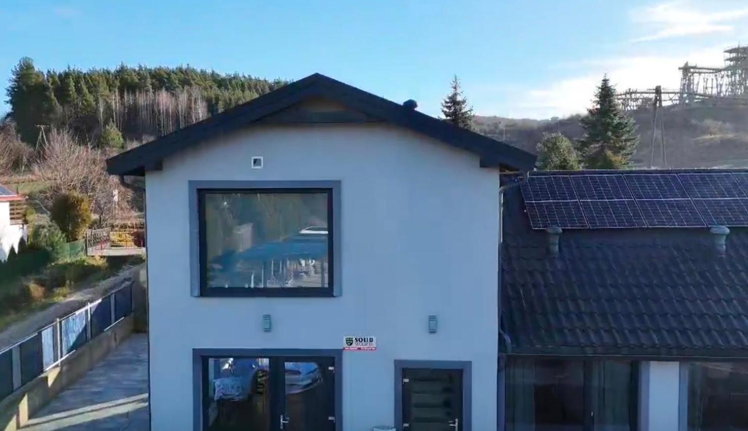 Noclegi Pod Kurza Gora Kurzetnik Exterior photo