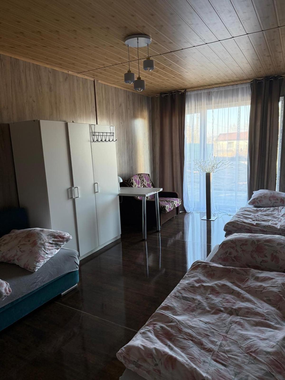 Noclegi Pod Kurza Gora Kurzetnik Exterior photo